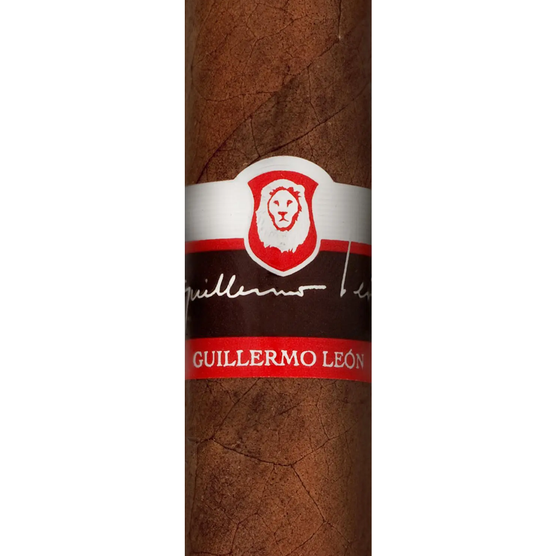La Aurora Guillermo León cigar