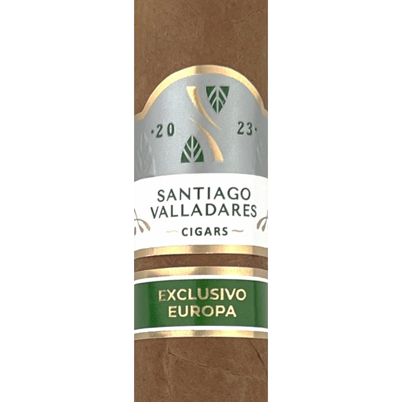 Oscar Valladares Santiago Valladares Exclusivo Europa cigar