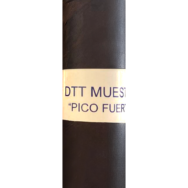 Dunbarton Muestra Pico Fuerte cigar