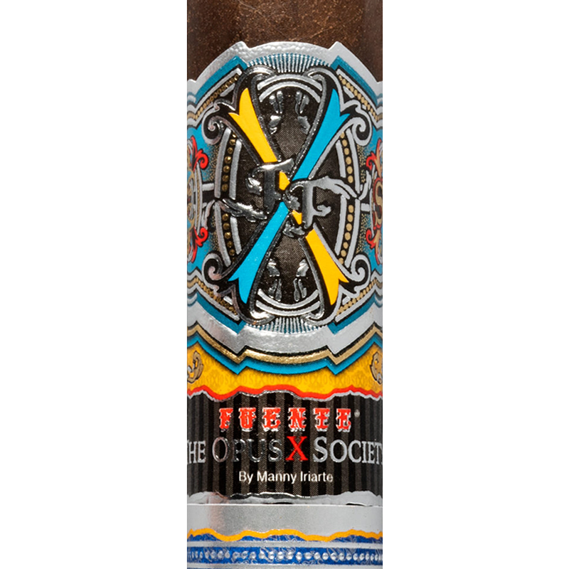 Fuente Fuente OpusX Edición de la Sociedad cigar